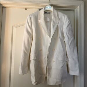 Zara White Double-Breasted Blazer